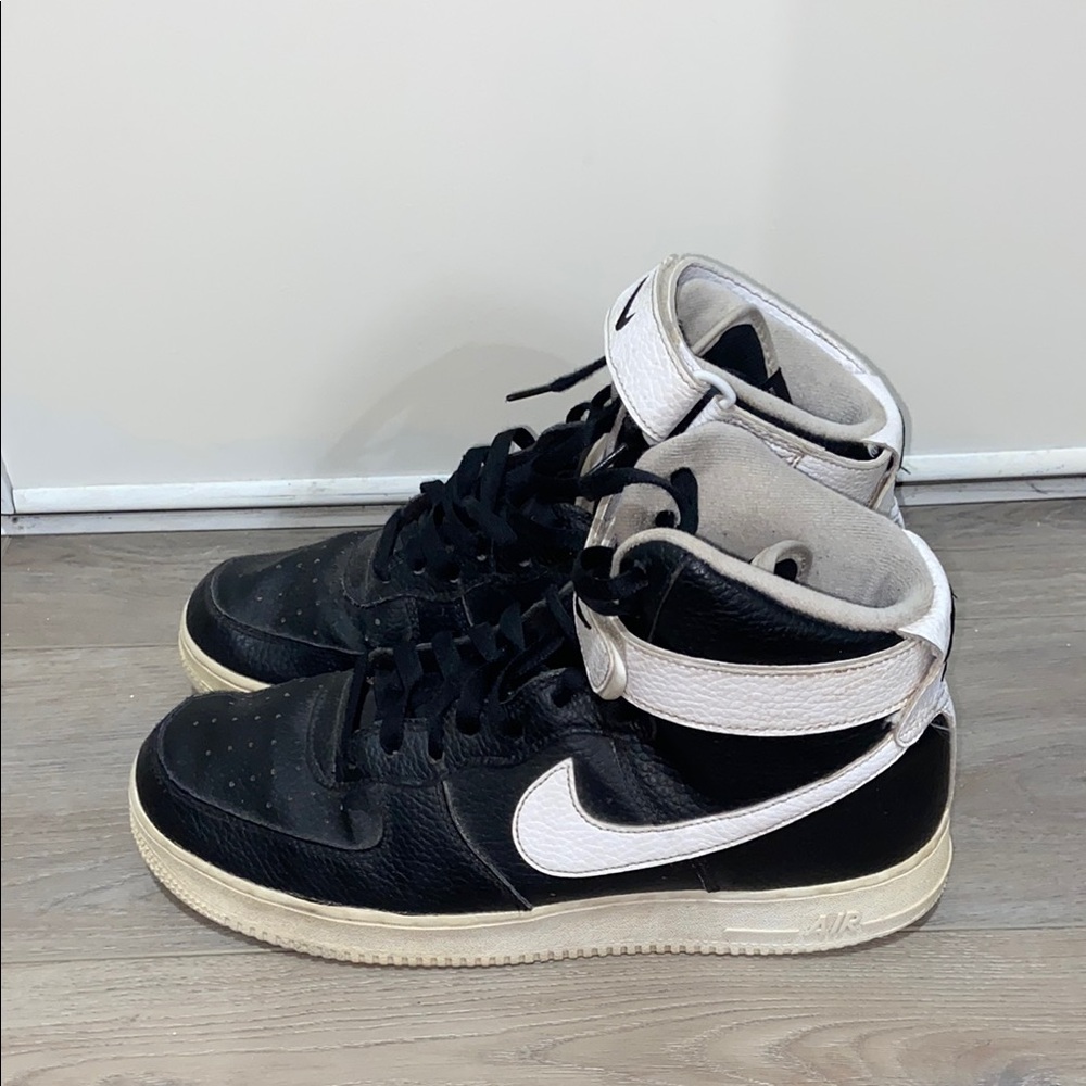 Nike Air Black and White High-Tops